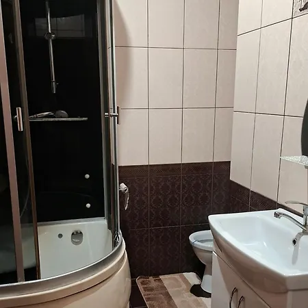 Oleksandria בית הארחה וולובץ